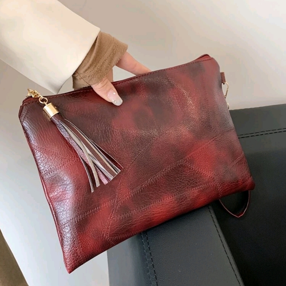 NEW-CLUTCH👛
